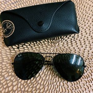 Rayban classic aviators